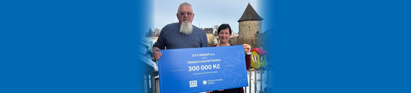 Předání šeku STV GROUP Oblastní charitě Polička