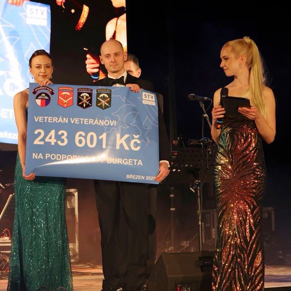 STV GROUP auctioned a unique CZ Bren 2 "Shade" rifle in support of a special forces hero