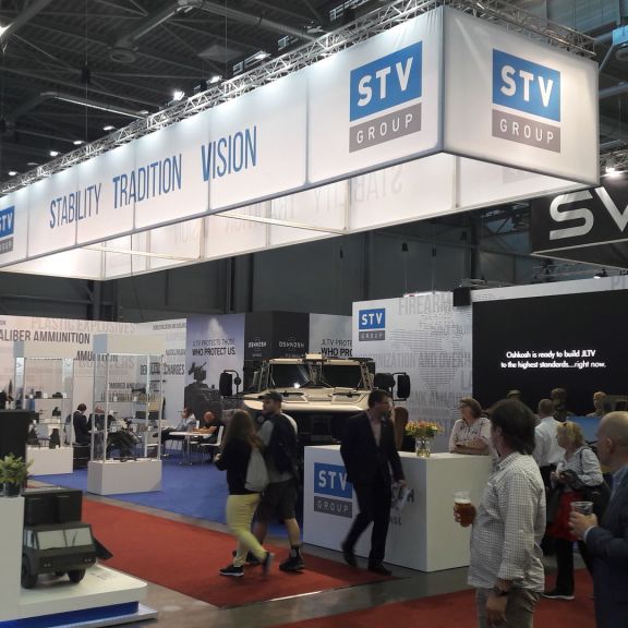 JLTV PERSPEKTIVOU PŘEDNÍHO ČESKÉHO ODBORNÍKA NA VOJENSKOU TECHNIKU